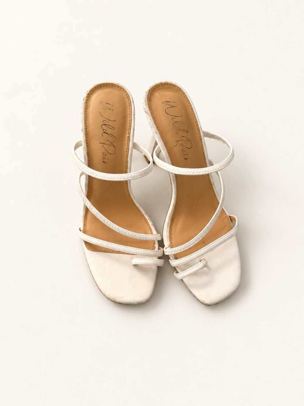 Wild Pair White Square-Toe Strappy Heeled Sandals Size 8M